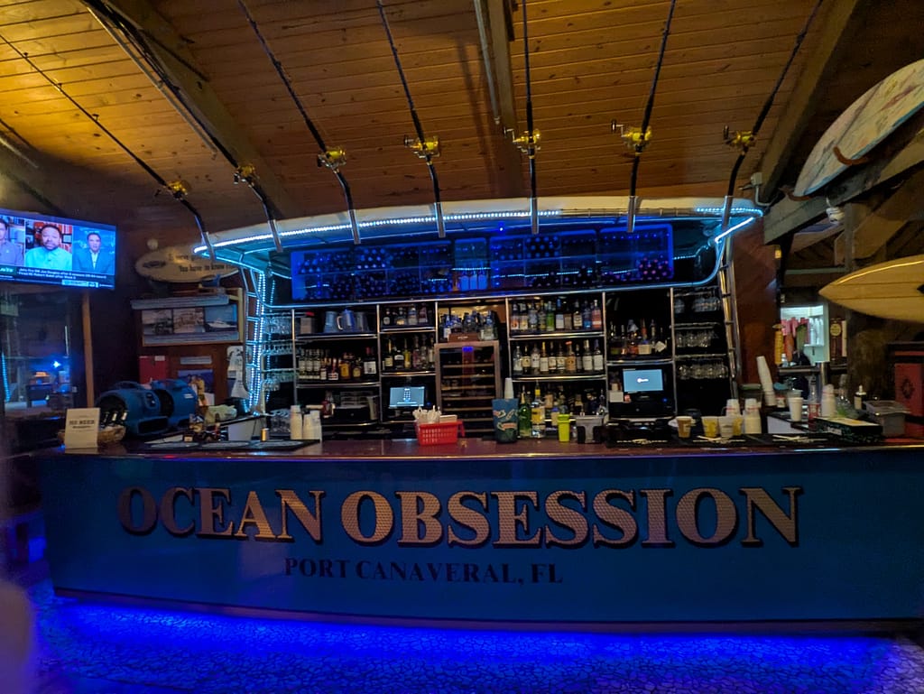 Grills Seafood Deck & Tiki Bar interior bar