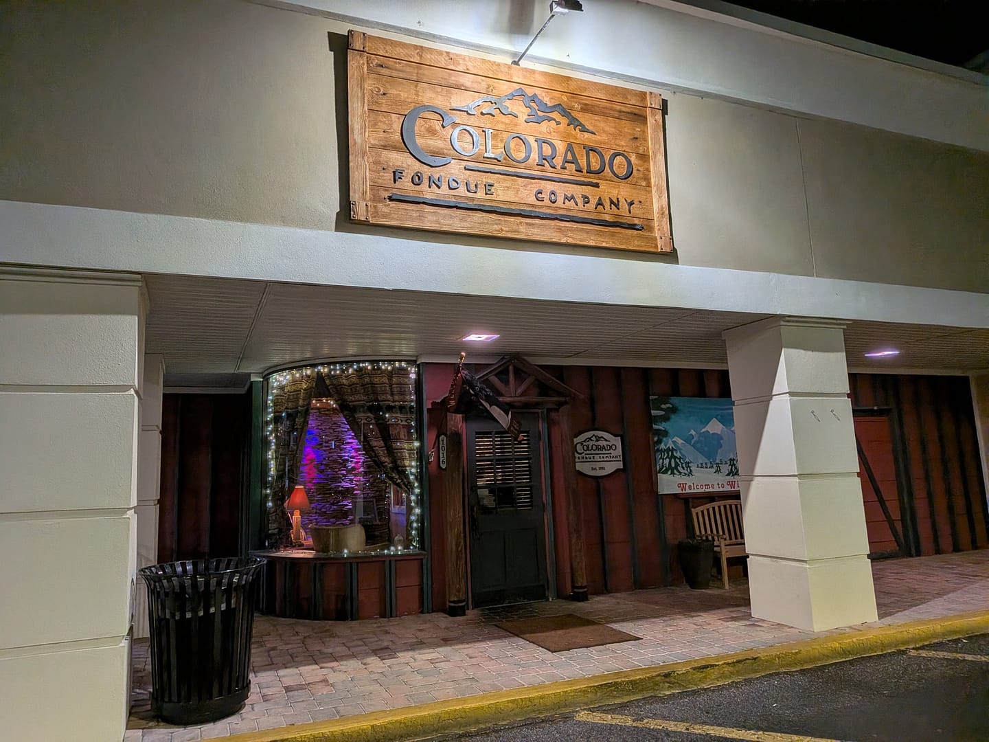 Colorado Fondue Company storefront in Casselberry with wooden sign