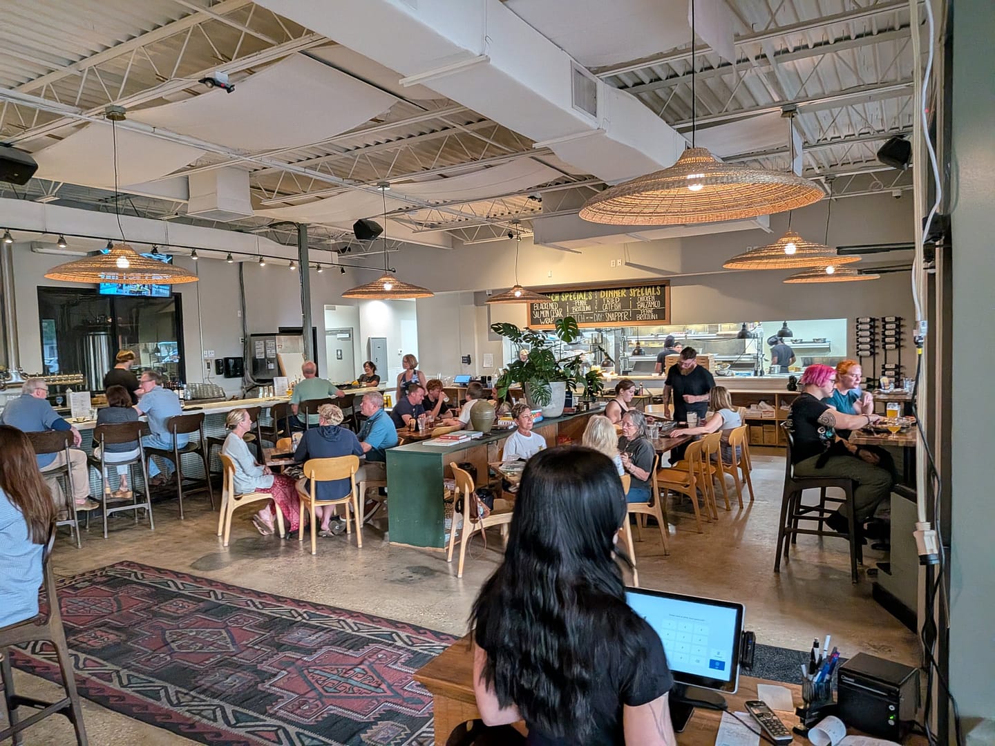 Modern dining room at Runabout Brewing in Orlando