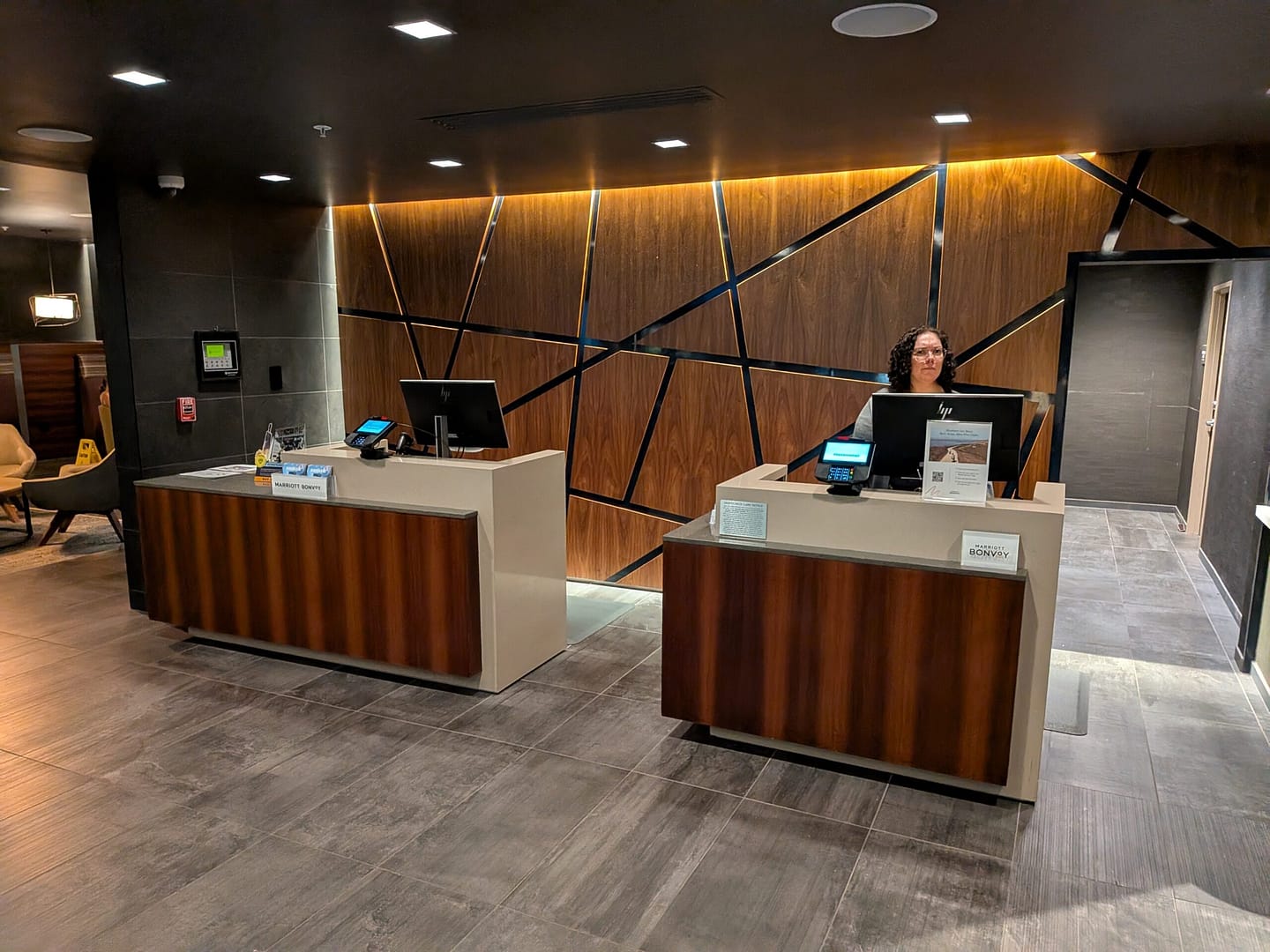 Front desk at Courtyard by Marriott Titusville Kennedy Space Center