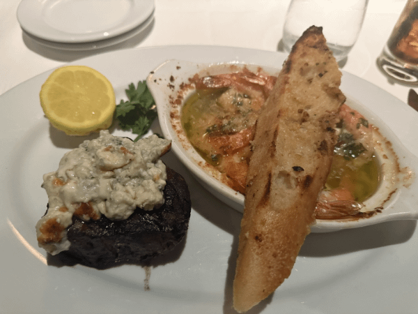 Vito’s Chop House: A Premier High-End Steakhouse Experience on International Drive